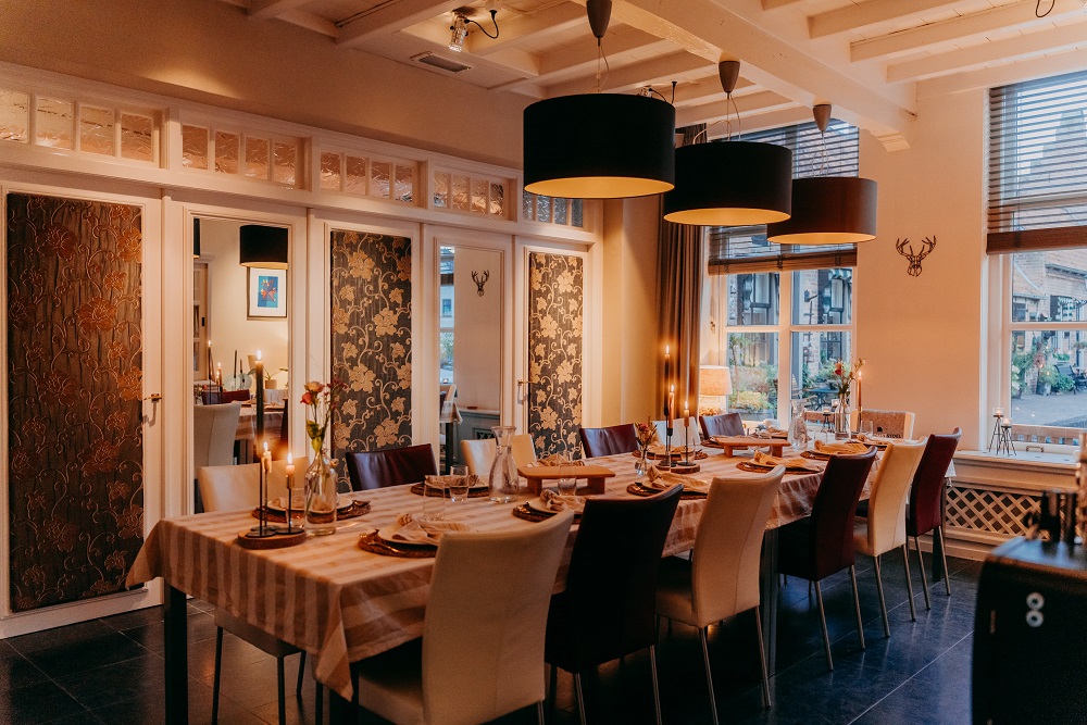 Het Smakenatelier – Eetkamer scaled Het Smakenatelier - Buren